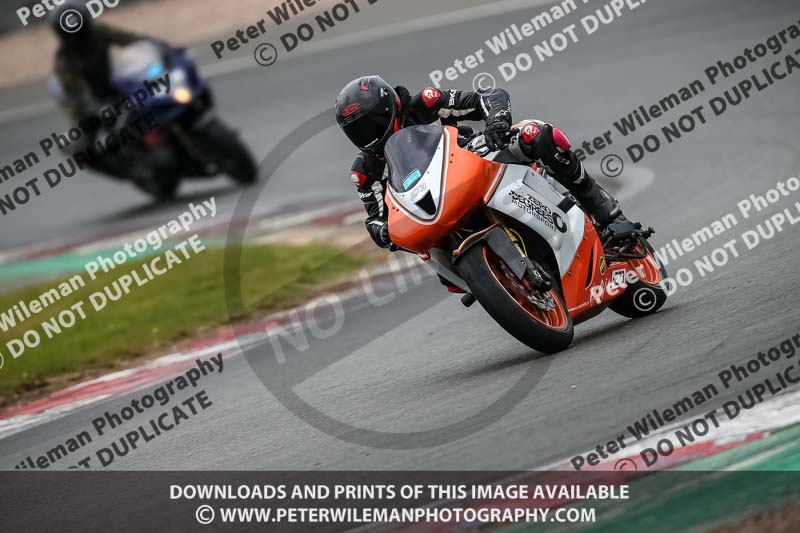 PJM Photography;donington no limits trackday;donington park photographs;donington trackday photographs;no limits trackdays;peter wileman photography;trackday digital images;trackday photos
